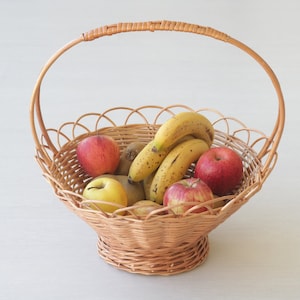 Wicker fruit basket, fruit basket, gift for mom, kitchen storage, kitchen basket, vegetables basket, Früchtekorb, corbeille de fruits