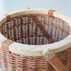 Round picnic basket, wicker picnic basket, lunch basket, lunch box, basket with handle, gift for her , Picknickkorb, picnic panier image 7