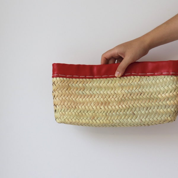 Straw clutch, straw handbag, small bag, straw bag, summer bag, pochette en palme, Stroh Handtasche, bolso de paja, bolso de mano.