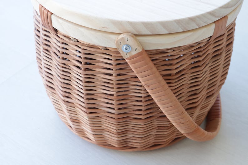 Round picnic basket, wicker picnic basket, lunch basket, lunch box, basket with handle, gift for her , Picknickkorb, picnic panier image 4