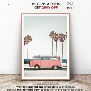 Rosa Bus Wandkunst, Ozean Küsten Druck, Kalifornien Palm Beach, Retro Combi Van, moderne tropischen Poster Dekor, digitale Geschenk, druckbare Boho
