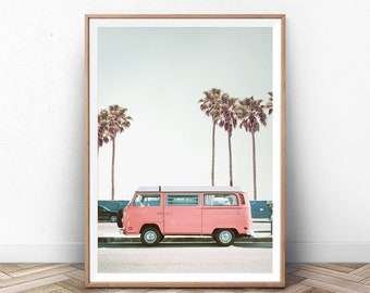 Arte de la pared del autobús rosa, impresión costera del océano, California Palm Beach, retro combi van, decoración moderna del cartel tropical, regalo digital, Boho imprimible