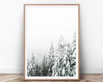 Impresión de arte de la pared del bosque blanco de invierno. Cartel minimalista de pinos nevados imprimibles. Paisaje natural del País de las Maravillas de Invierno