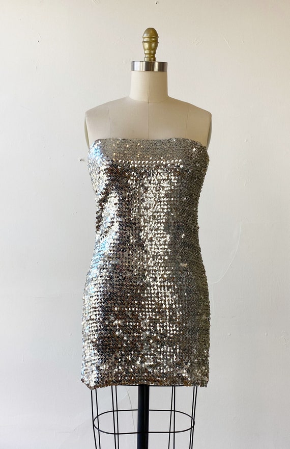 1970s Silver Sequin Tube Dress - Disco Dress - Studio 54 Dress - Size Small - Etsy Ireland 1970s Silver Sequin Tube Dress - Disco Dress - Studio 54 Dress - Size Small - Etsy Ireland