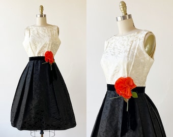 1950s Party Dress - 1950s Silk Jacquard Dress - 50s Floral Dress - Size Small