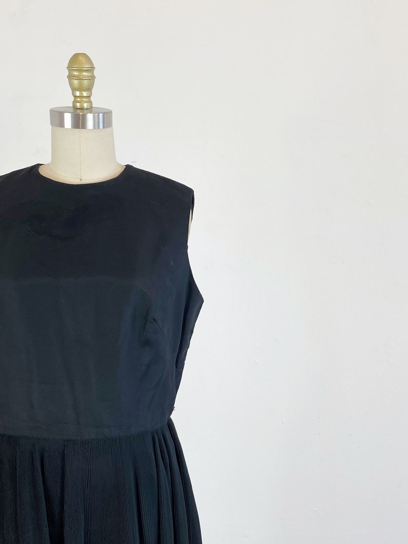 1960s party dress / black dress / pleated chiffon dress / Size Medium image 3