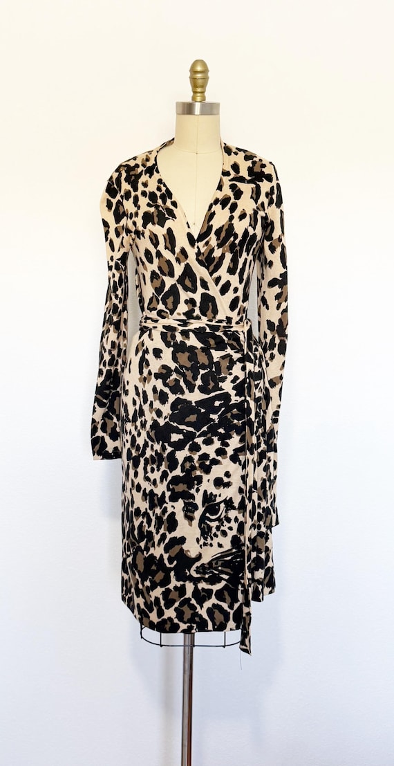 2000s Diane Von Furstenberg Wrap Dress / DVF Dres… - image 2