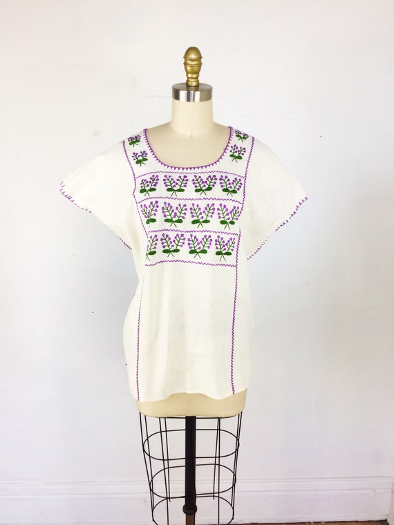 1950s blouse // Mexican peasant blouse // embroide