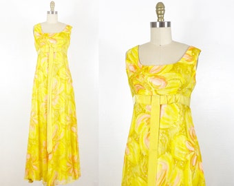 1960s Gown - 1960s Floral Gown - 1960s Crepe Gown - Size Small - Medium