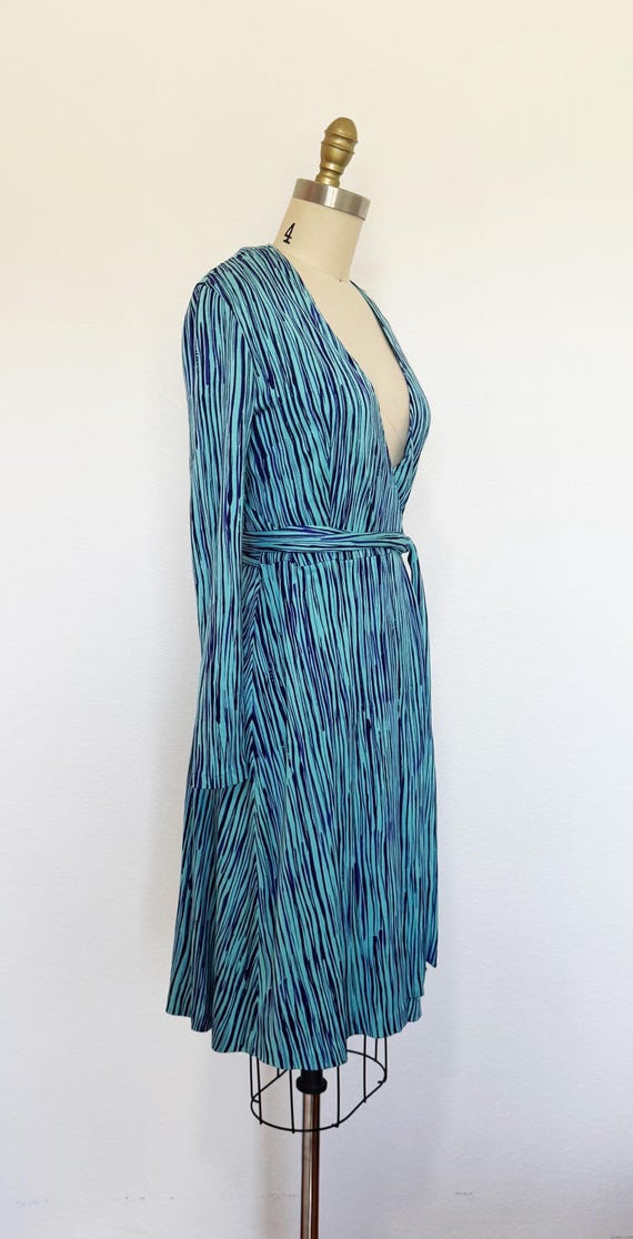 1990s Diane Von Furstenberg Wrap Dress / DVF Dres… - image 5