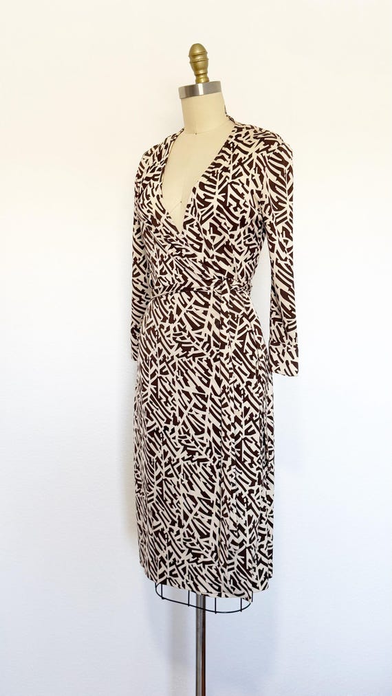 2000s Diane Von Furstenberg Wrap Dress / DVF Dres… - image 6
