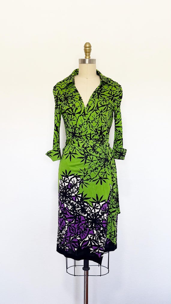2000s Diane Von Furstenberg Wrap Dress / DVF Dres… - image 2