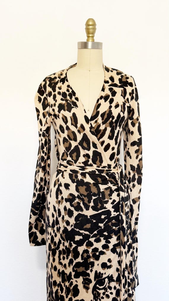 2000s Diane Von Furstenberg Wrap Dress / DVF Dres… - image 3