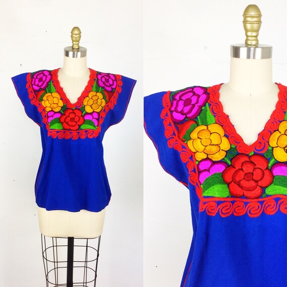 1950s blouse // Mexican peasant blouse // floral e