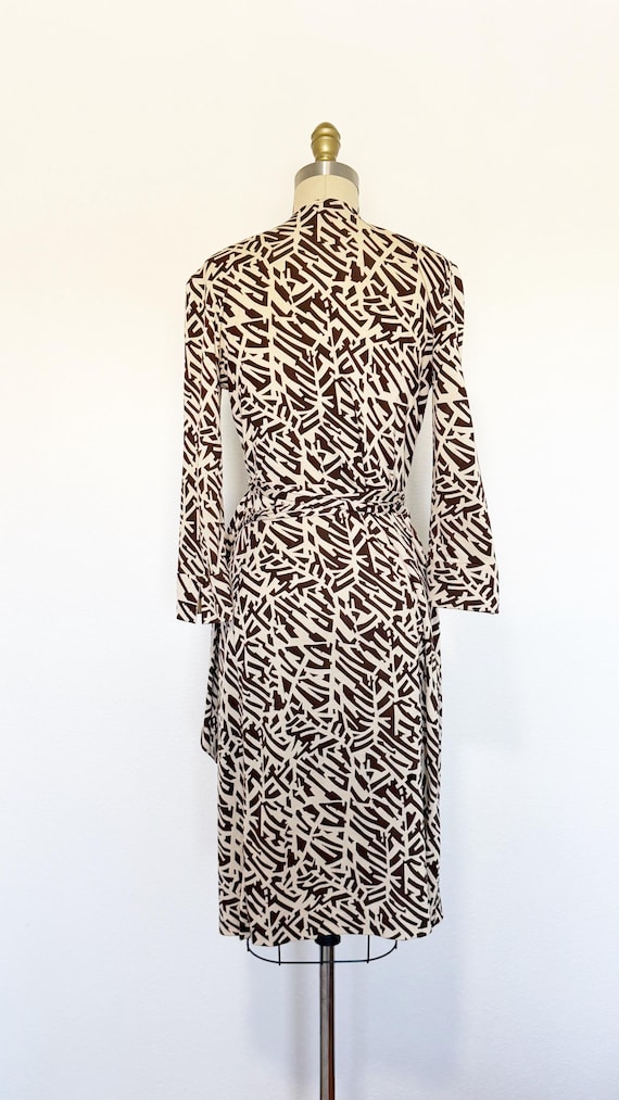 2000s Diane Von Furstenberg Wrap Dress / DVF Dres… - image 5