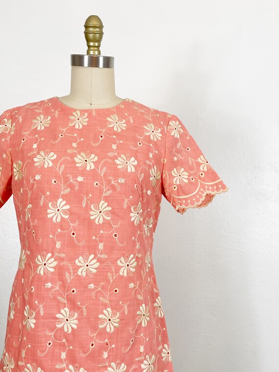 1960s Eyelet Dress - 1960s Floral Dress - 1960s D… - image 3