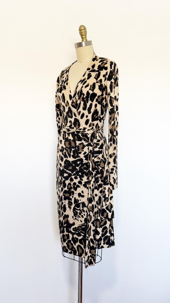 2000s Diane Von Furstenberg Wrap Dress / DVF Dres… - image 6