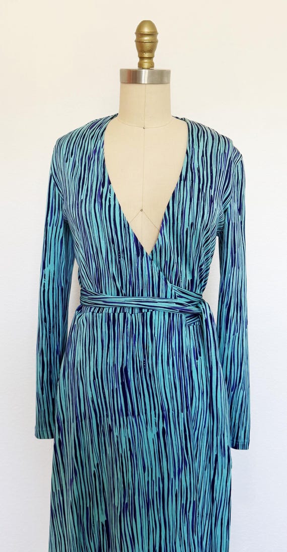 1990s Diane Von Furstenberg Wrap Dress / DVF Dres… - image 3