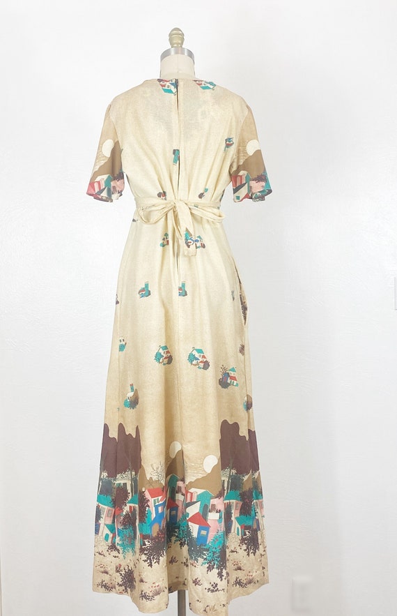 1970s Floral Print Jeresy Caftan Maxi Dress