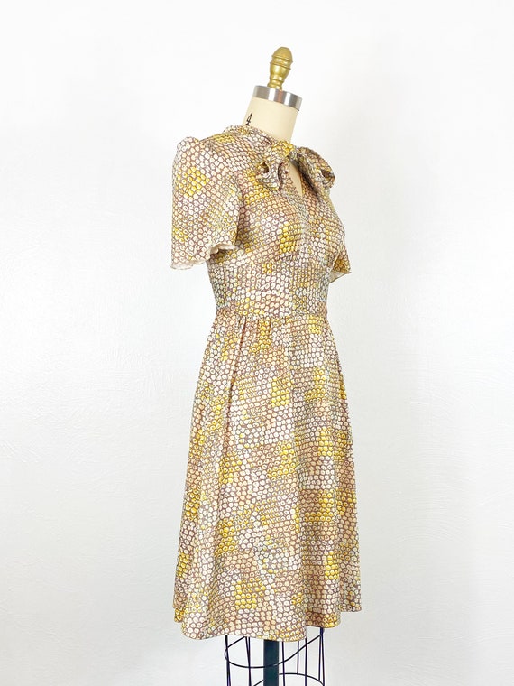 1960s Floral Dress - 1960s Mod Dress - 1960s Day … - image 6
