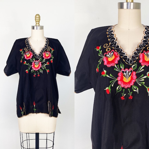 1970s blouse // Mexican peasant blouse // embroide