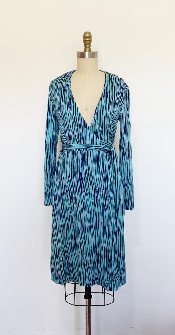 1990s Diane Von Furstenberg Wrap Dress / DVF Dres… - image 2