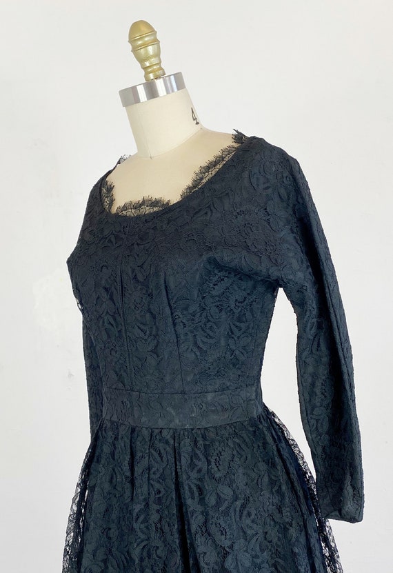 1950s black lace dress / lace dress / cocktail dr… - image 7