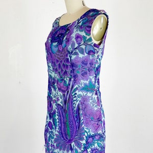 1960s Floral Paisley Dress / Shift Dress / Mod Dress / Size Medium Large image 7