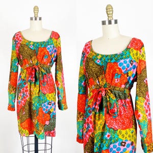 Jaren 60 babydolljurk - psychedelische jurk - gebloemde jurk - maat Large