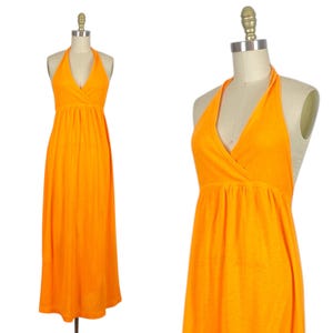 1970s Halter Dress / Knit Dress / 1970s Maxi Dress / Size Medium - Large