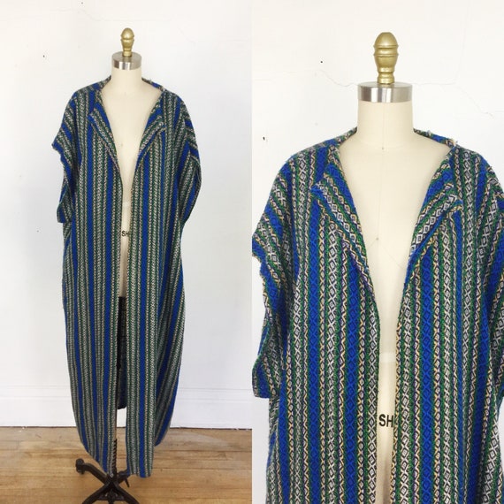 1970s poncho // tribal print long poncho