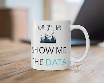 Zeigen Sie mir die Datenbecher, Schulpsychologenbecher, Datenanalytikerbecher, Lehrerbecher, Ratgeberbecher, Kaffeeliebhaber, Teeliebhaber