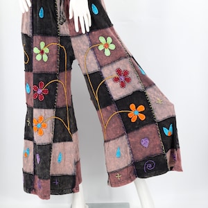 Pantalon en coton fait main avec pattes d'éléphant et broderies florales Palazzo