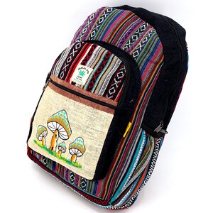 Grand sac à dos unique en son genre avec broderie tie-dye et champignons en chanvre de l'Himalaya, sac à dos hippie, sac à dos bohème, sac à dos respectueux de l'environnement