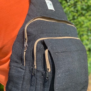 Einzigartiger Himalaya Hanf Sling Rucksack Hippie Rucksack Festival Rucksack Wanderrucksack 100% Hanf|100 VEGAN| FAIR TRADE | Handgefertigt mit Liebe