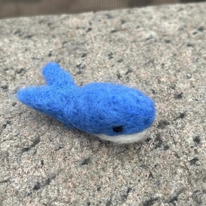Needle Felted Blue Whale Decoration/Toy/Gift