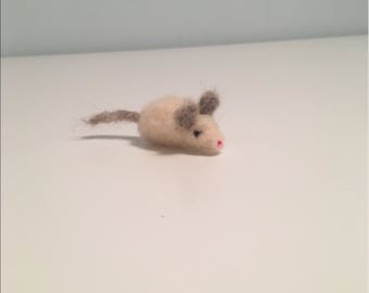 Needle Felted Wool White Waldorf Mouse Toy/Gift/Decoration