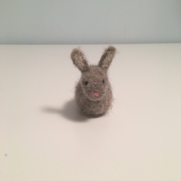 Needle Felted Gray Bunny/Rabbit - Waldorf Toy/Decoration