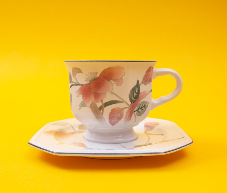 Mikasa Silk Flowers Tea Cup & Saucer image 1