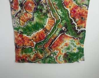 Hand Dyed Tea Towel, Geode Pattern Cotton Kitchen Towel, 27x27 Ice Dye Home Decor, One of a Kind Housewarming Gift