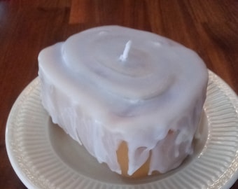 Cinnamon Roll Scented Candle Pastry