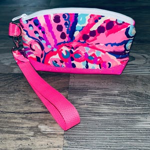 Lilly P. Sunglasses W/ Matching Pouch Case! Lilly Pulitzer Glasses Case Soft - Etsy main image 4