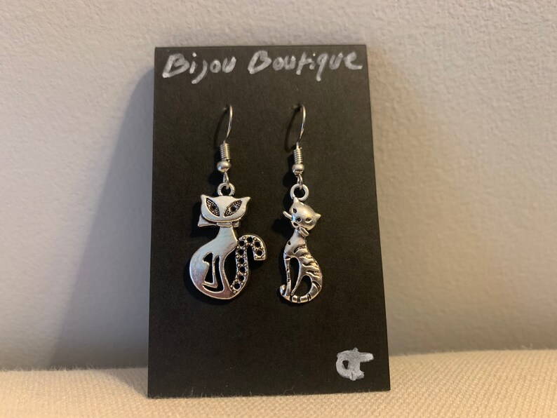 Handmade Bijou Boutique earrings