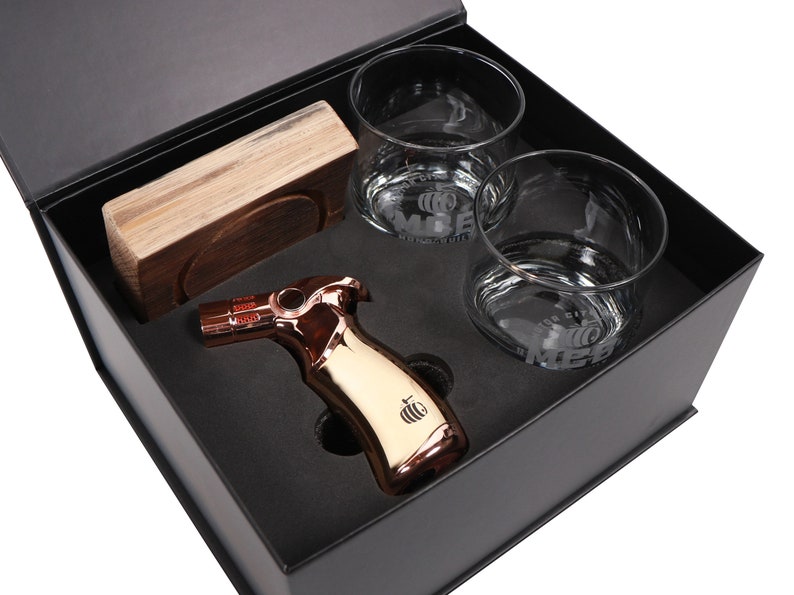 Smoked Cocktail Gift Set Drink Kit for the bourbon lover Aroma Series Whiskey Barrel Perfect for Old Fashioned Smoky Wood w/ Torch & Glass image 9