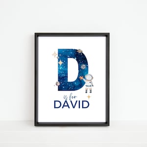 Impresión de nombre inicial personalizada - Astronauta, planetas espaciales, inicial de nombre personalizada - Arte mural con la letra D, descarga digital
