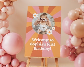 Groovy Girl Birthday Welcome Sign: Retro Daisy Party (Digital Template)