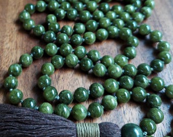 Green Jade Mala, Heart Chakra Healing Mala Beads, Japamala, Green Prayer Beads, Jade Mala Necklace, Mala for Luck & Health, Good Luck Gift