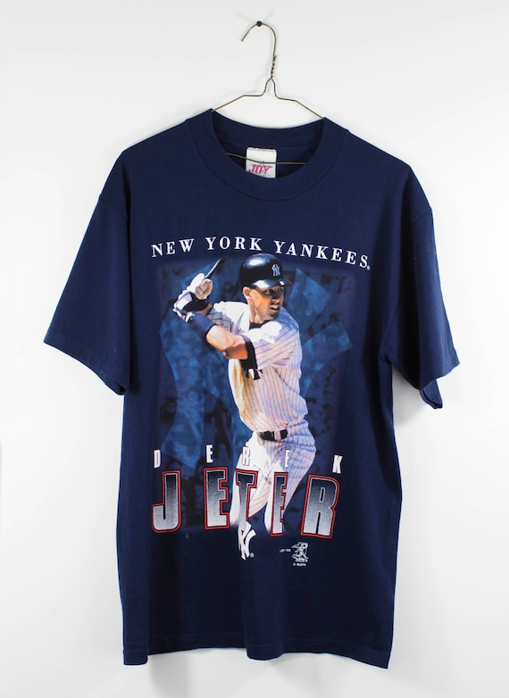 Vintage Derek-jeter T-shirt / Vintage New York Yankees / 