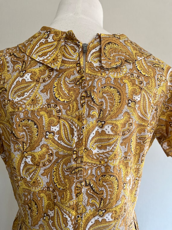 Vintage Yellow Paisley Cap Sleeve Dress with Bow … - image 7