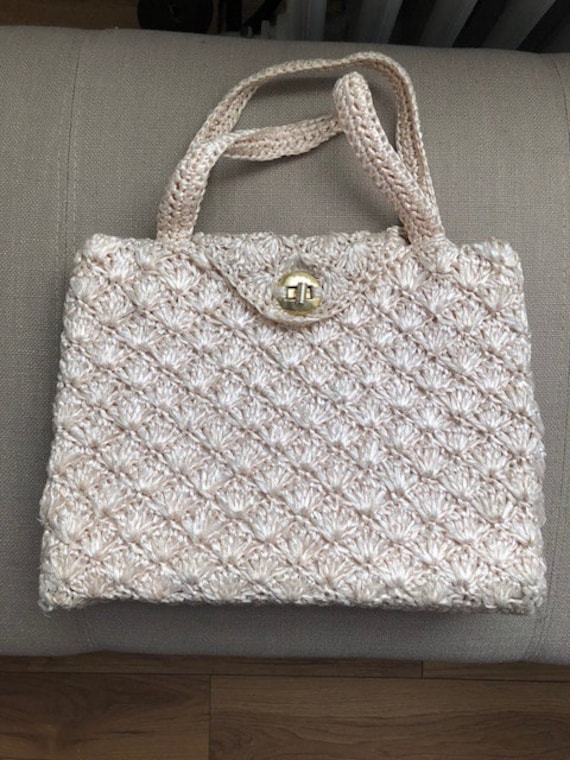 white raffia bag